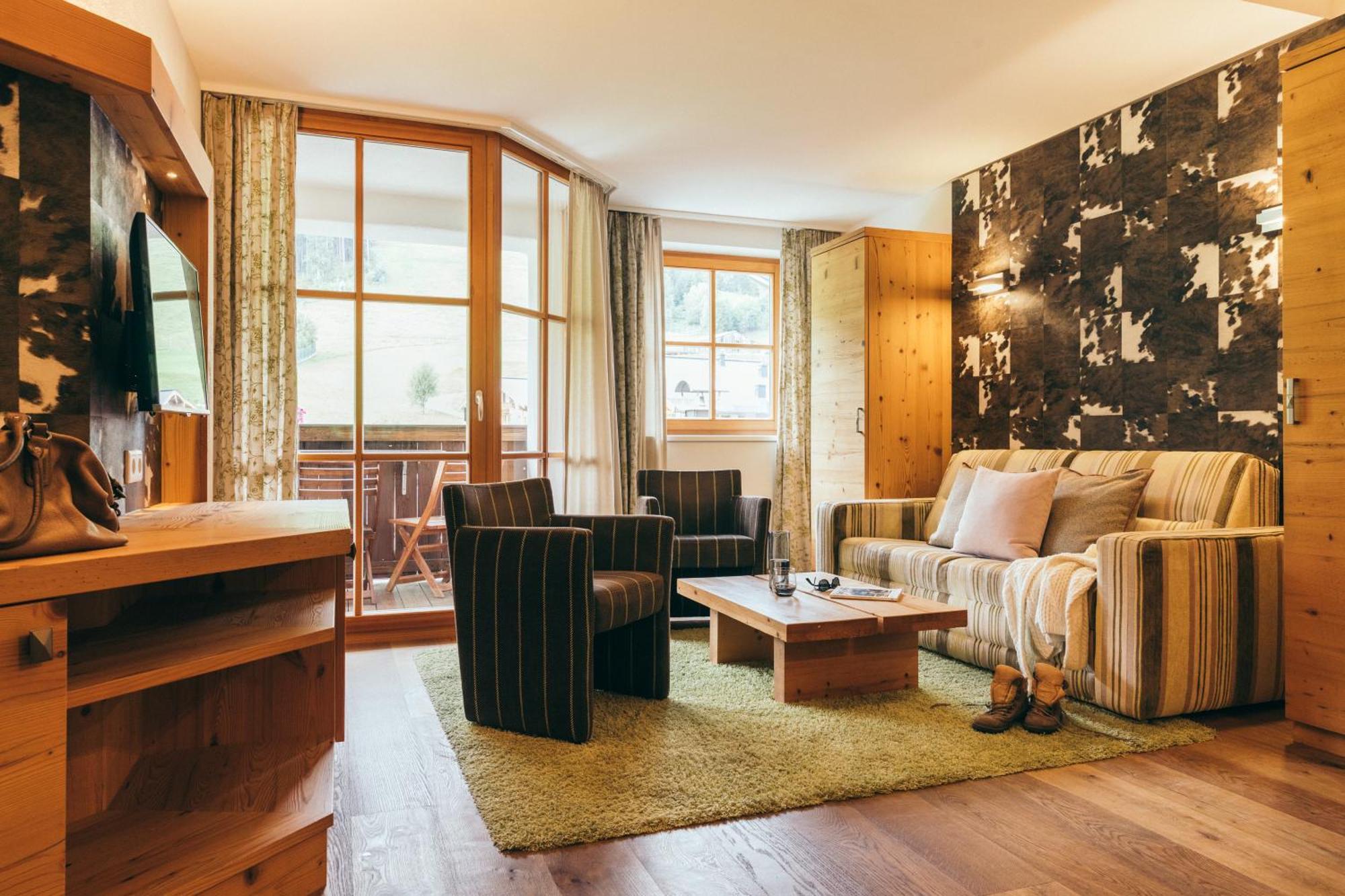 Boutique Hotel Das Rivus Leogang Room photo